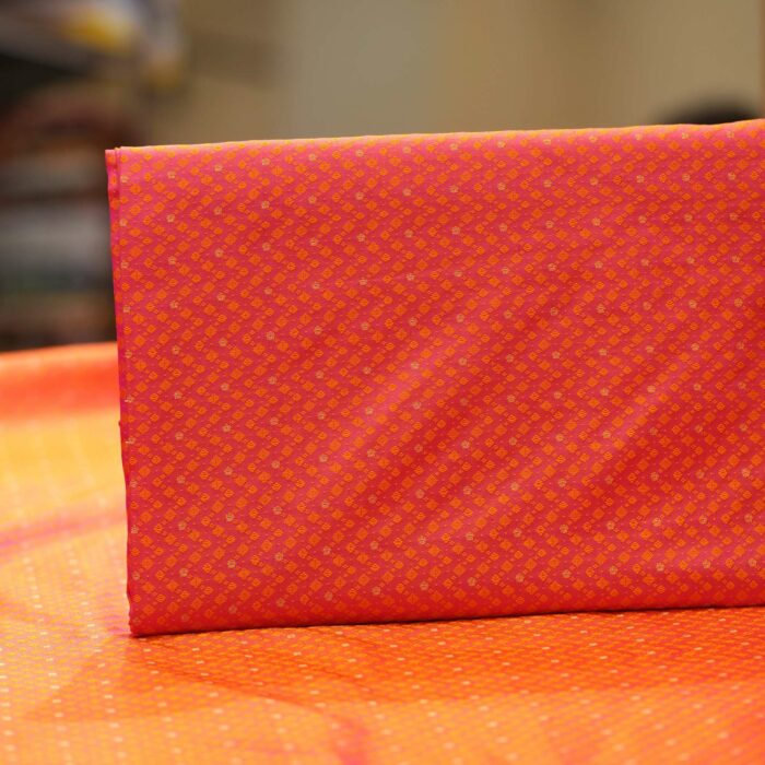 Pure handloom Tanchoi Jamawar silk fabric with Zari buti and small checkered pattern in resham weave