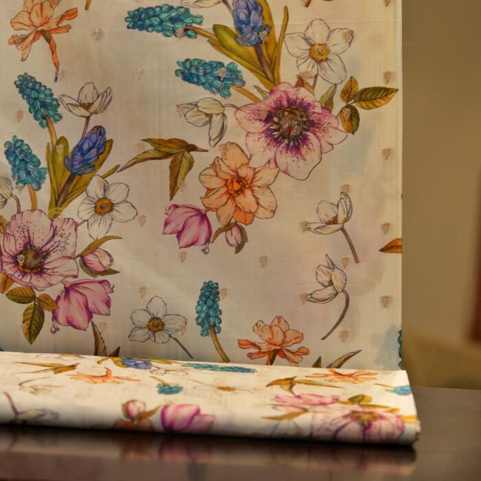 SOFT SILK - Image 1