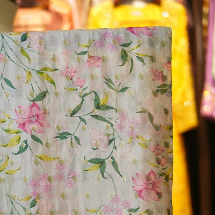 SOFT SILK - Image 1