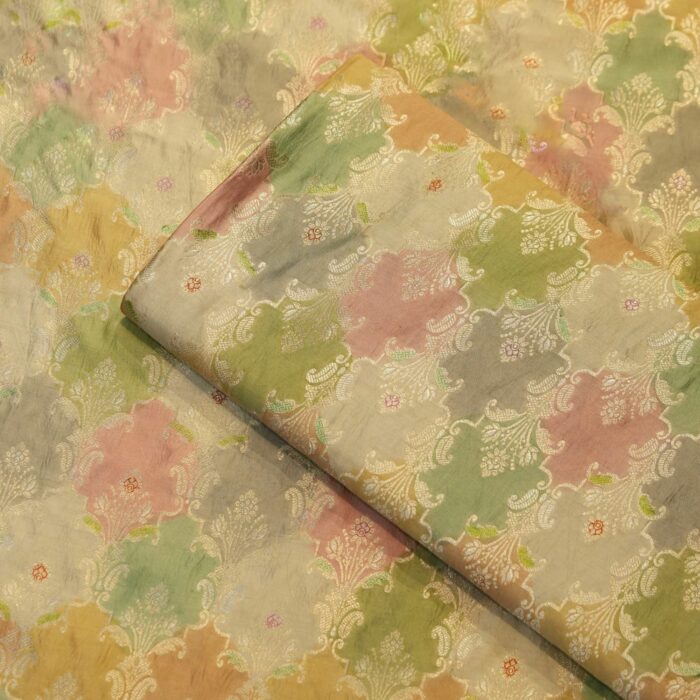 SILK FABRIC - Image 2