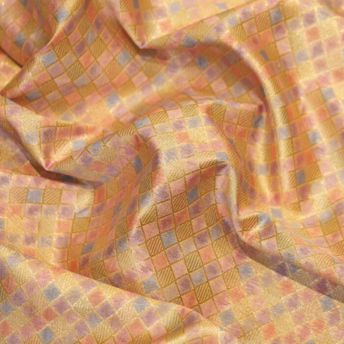 SILK FABRIC - Image 2
