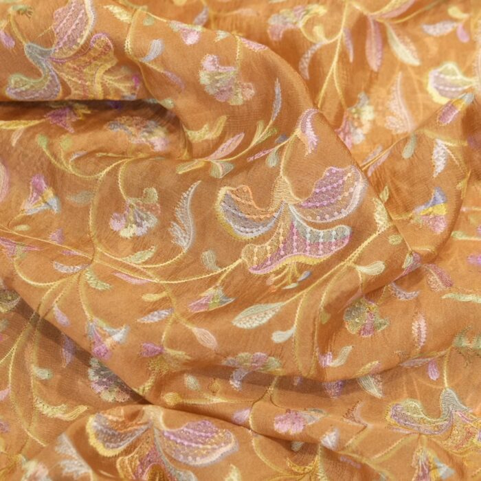 SILK FABRIC - Image 2