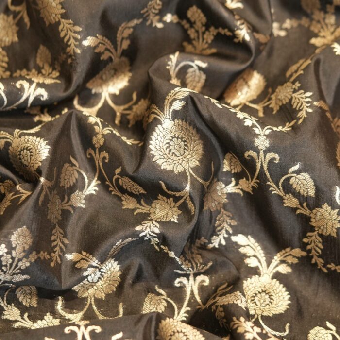 SILK FABRIC - Image 2