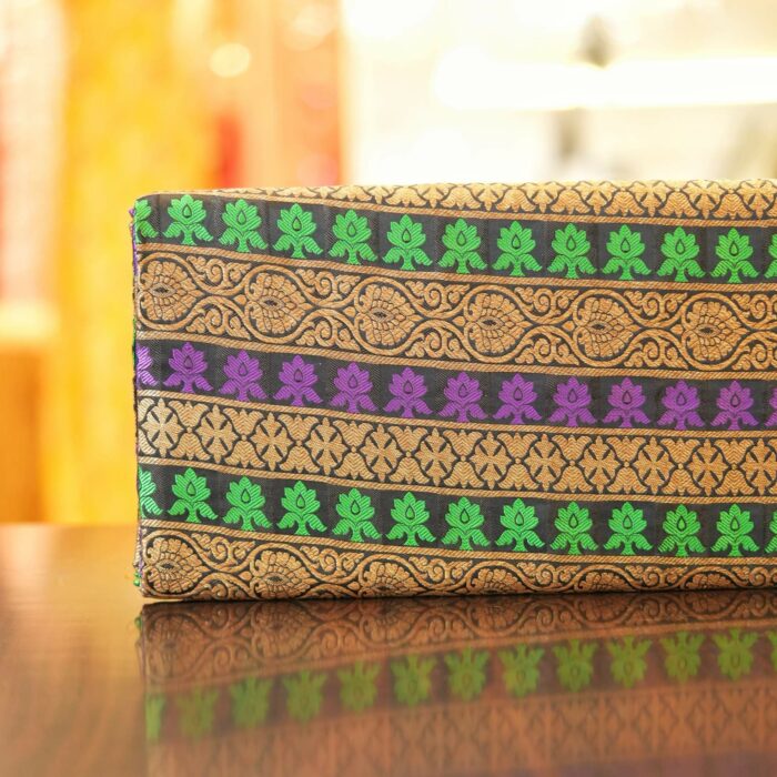 SILK FABRIC - Image 1