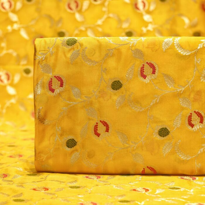 SILK FABRIC - Image 2